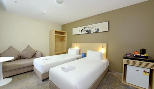 Standard Twin Room