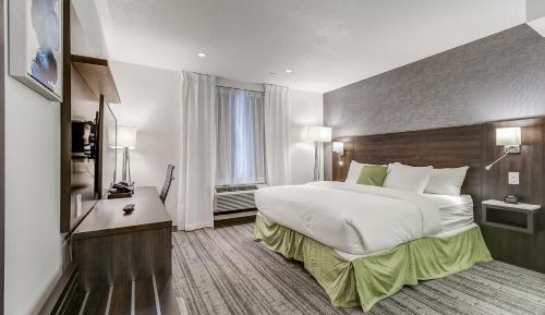 Standard King Bed
