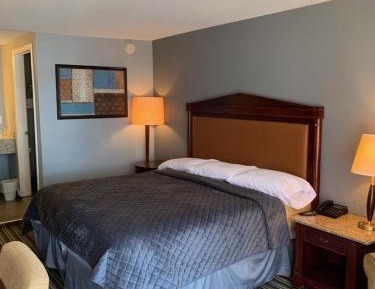 King Room - Non-Smoking