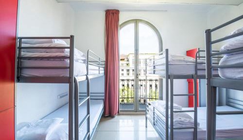 Bed in 12-Bed Mixed Dorm Ensuite