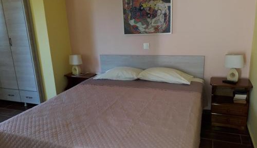 Family Apartment with Pool View - Ground Floor