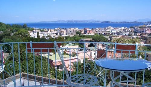 Superior One-Bedroom Apartment with Sea View