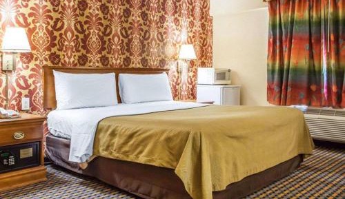 King Room - Mobility Access/Smoking