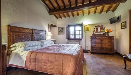 Five-Bedroom Apartment