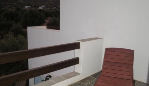 One-Bedroom Apartment with Sea View