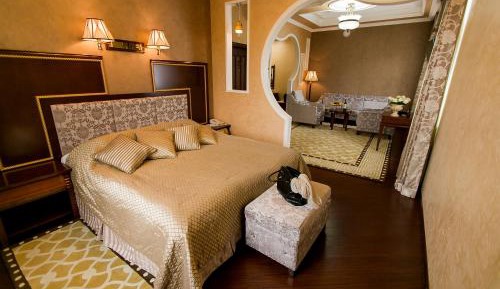 Suite with Spa Bath
