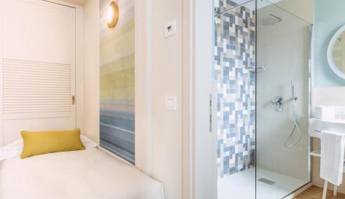 Triple Room with Balcony