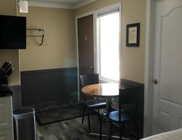 Deluxe Queen Room with Two Queen Beds