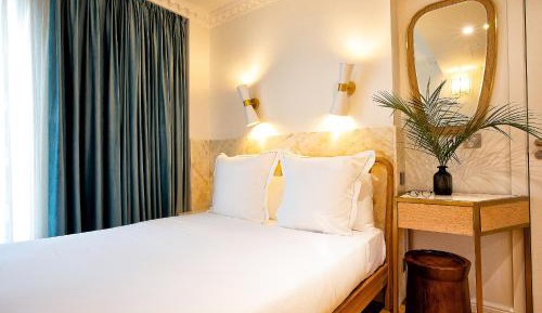 Classic Double Room