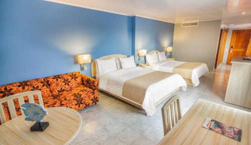 Double or Twin Room Sea View 