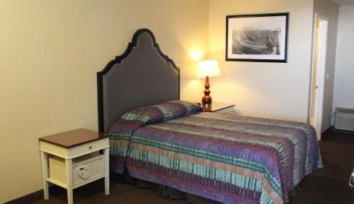 King Room - Non-Smoking