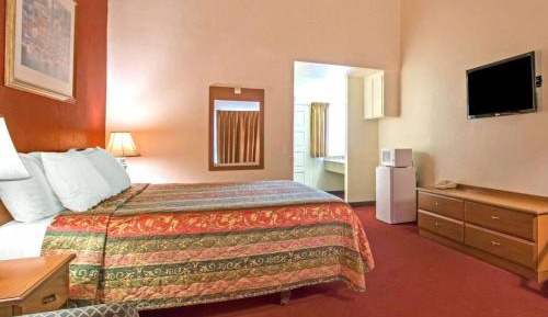 King Room - Non-Smoking