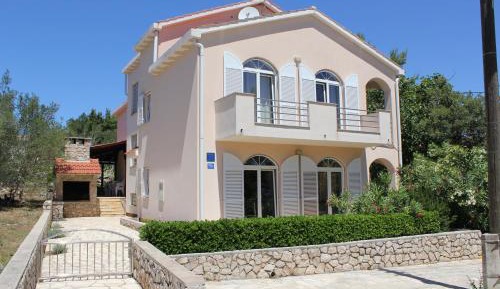 Two-Bedroom Apartment with Balcony and Terrace