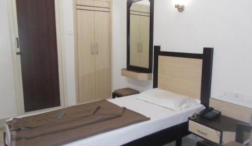 Deluxe Single Room