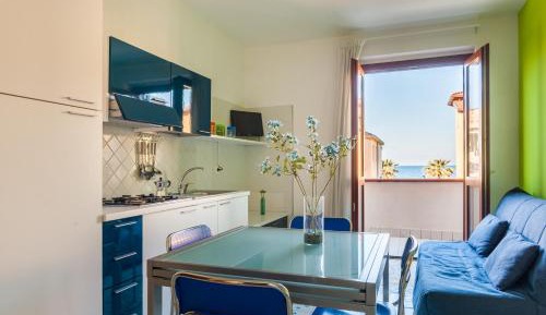 Apartment with Balcony
