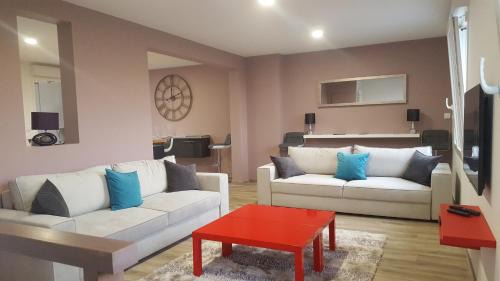 Apartment - Split Level