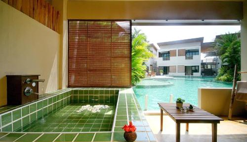 Double Room with Pool Access 