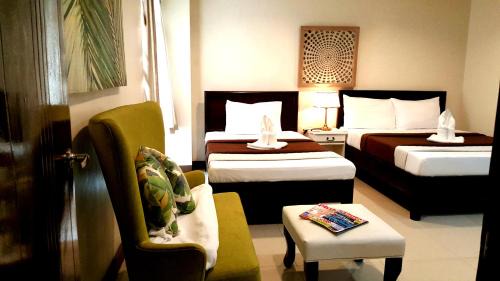 Quadruple Room with Sea View