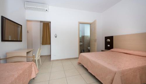 Quadruple Room with Balcony