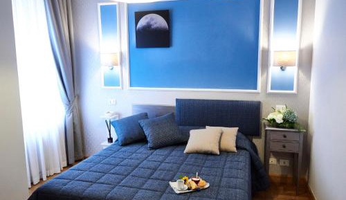 Double or Twin Room with Bathroom