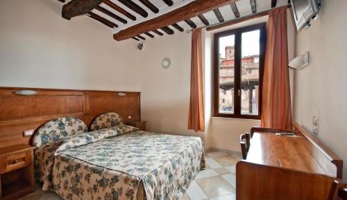 Double or Twin Room with Private External Bathroom