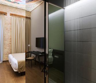 Double or Twin Room with View