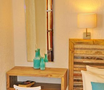 Studio (2 Adults)