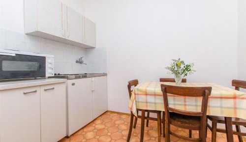 Two-Bedroom Apartment Standard