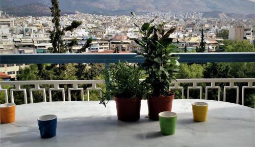 2-Bedroom Apartment with Park View