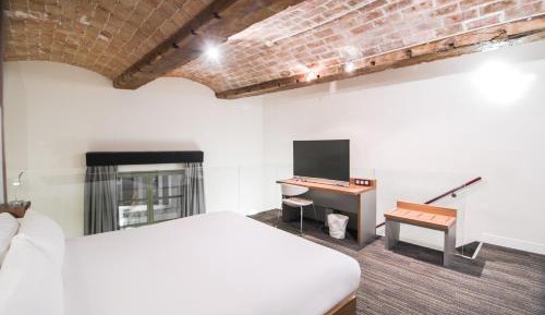 Duplex Apartment (6 Adults)