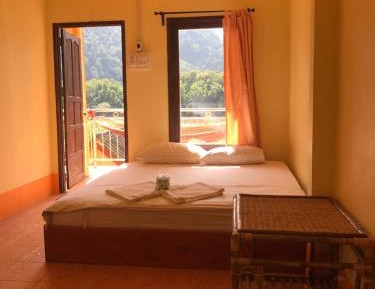 Double Room with Mountain View