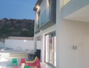 Deluxe Villa
