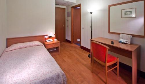 Economy Single Room