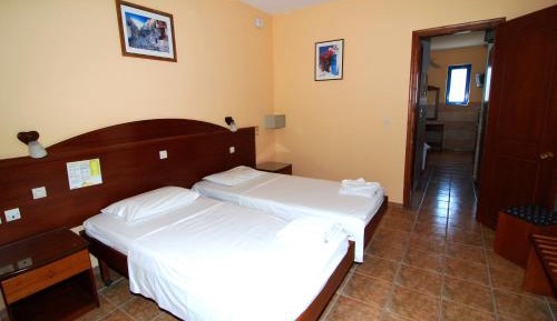 One-Bedroom Apartment (3 Adults)