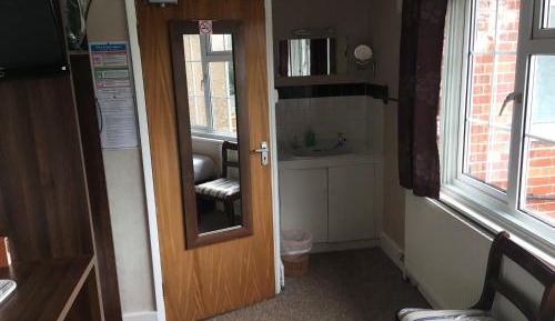 Twin Room with Shared Bathroom