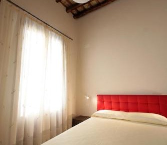 Superior One-Bedroom Apartment