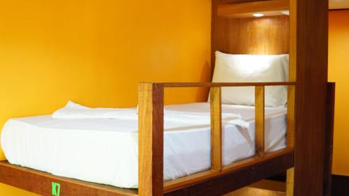 Bed in 8-Bed Mixed Dormitory Room
