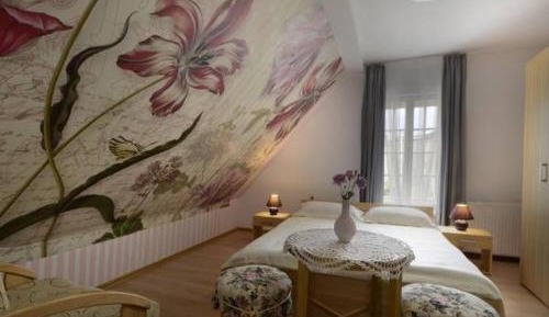 Deluxe Double Room with Extra Bed