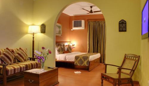 Standard Room - 10% Discount on Food & Soft Beverage, Welcome Drinks on Arrival, Early Check In & Late Check Out up to 2 Hrs. (Subject to Availability)