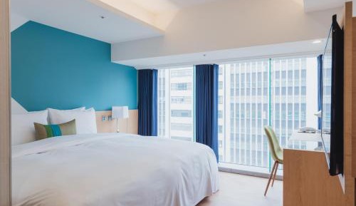 Business Double Room with Window