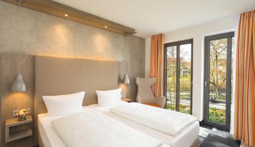Double Room with View