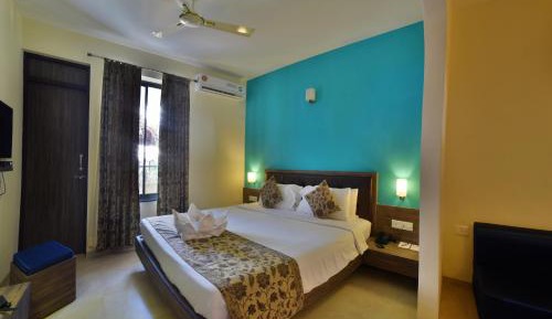 Premium Room - 10% Discount on Food & Soft Beverage, Welcome Drinks on Arrival, Early Check In & Late Check Out up to 2 Hrs. (Subject to Availability)