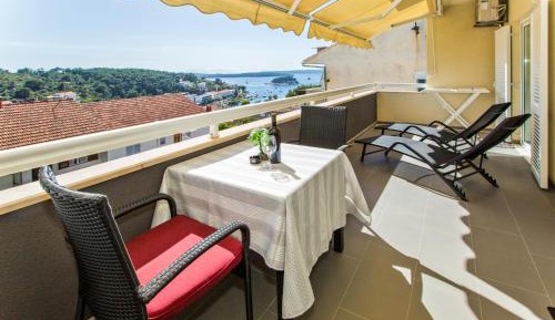 Apartment with Sea View