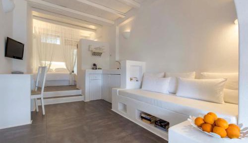 Studio with Sea View