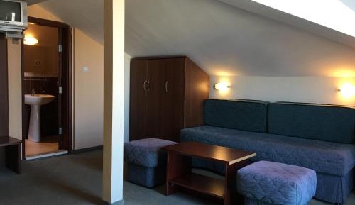 Studio with Sea View (3 Adults)