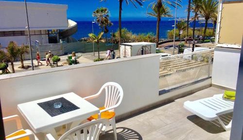 Studio Apartment with Sea View