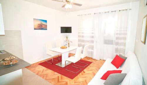 Apartment with Sea View