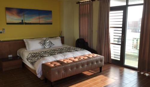 Deluxe Double Room with Balcony and Sea View