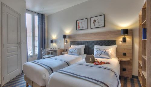 Twin Room