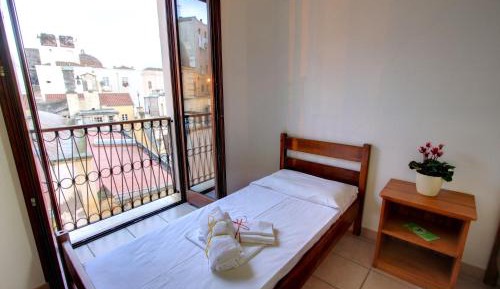 Single Room with Private Bathroom